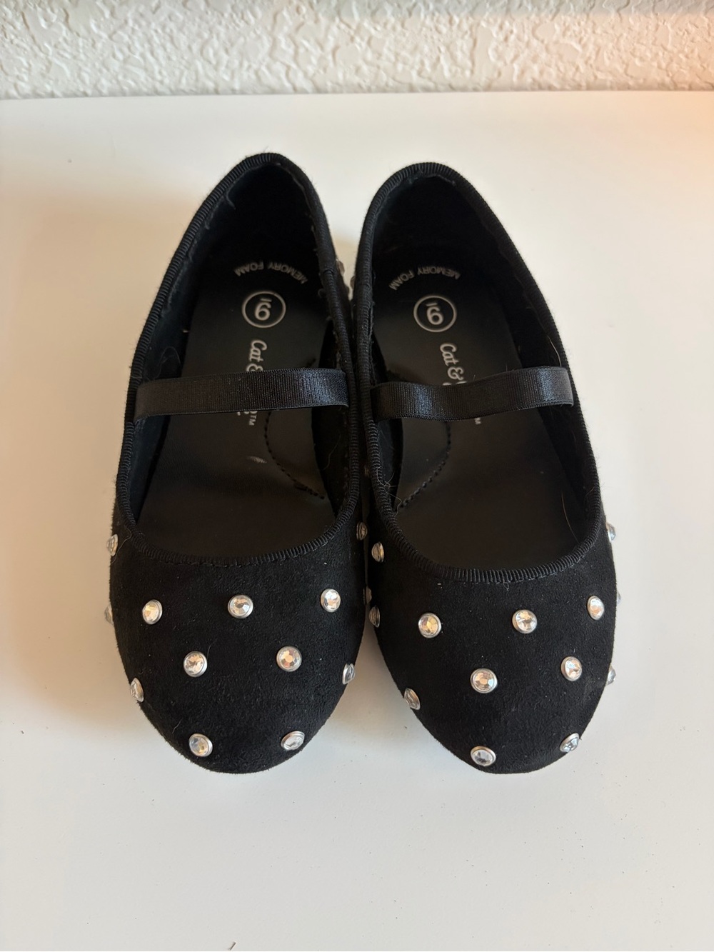 Cat & Jack Black Mary Jane Flats with Sparkling Studs. Kids size 9